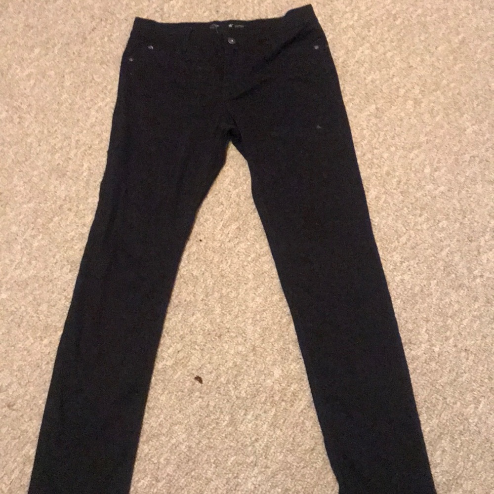 Skinny Black Jeans